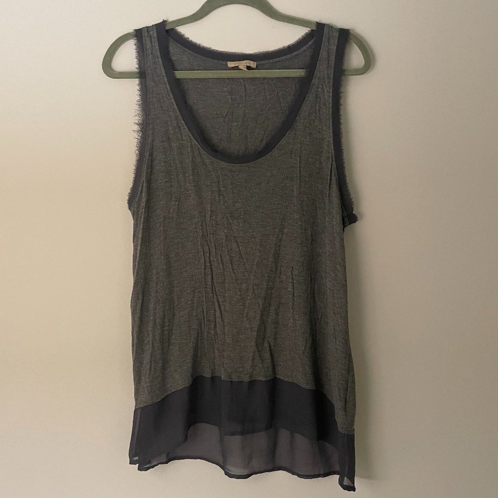 Long grey tank top